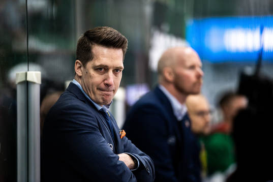 Växjös tränare Sam Hallam