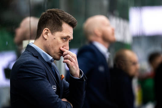 Växjös tränare Sam Hallam