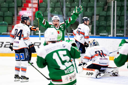 Rögles Olli Palola jublar
