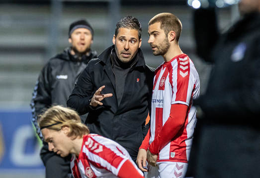 [DK=20210412: Marti Cifuentes, cheftræner AaB]