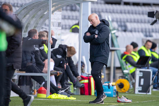 Landskronas tränare Billy Magnusson agerar