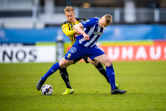 Häckens Gustav Berggren och IFK Göteborgs Kolbeinn