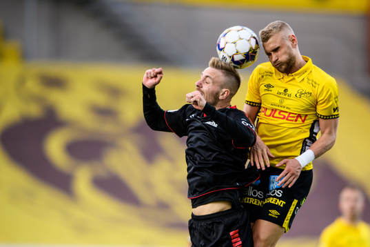 Kalmars Jonathan Ring och Elfsborgs Simon Strand