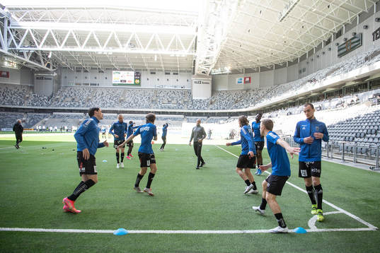 Sirius spelare värmer upp