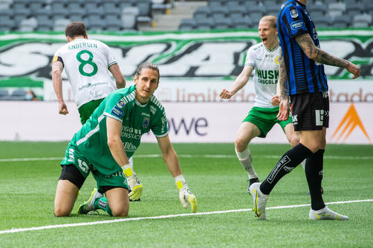 Sirius målvakt David Mitov Nilsson deppar