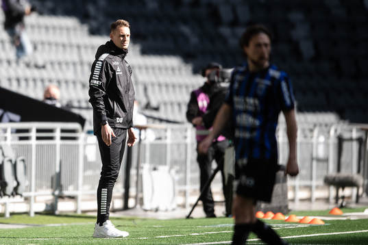 Sirius tränare Daniel Bäckström