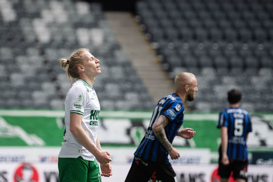 Hammarbys Gustav Ludwigson deppar