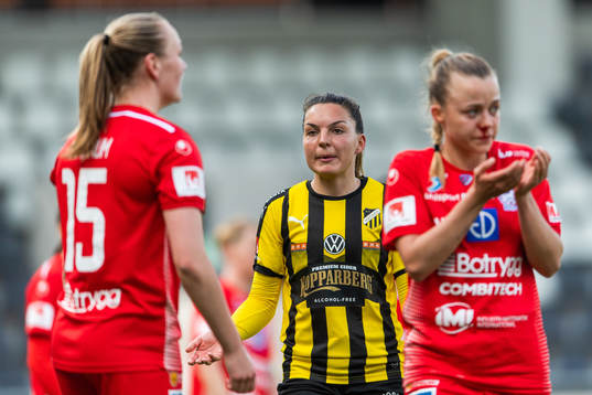 Häckens Johanna Rytting Kaneryd reagerar