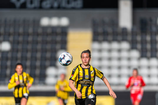 Häckens Julia Zigiotti Olme