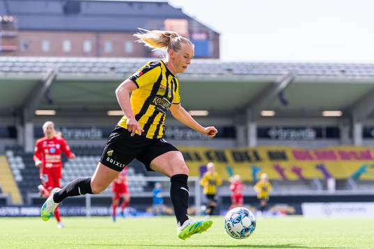 Häckens Stina Blackstenius
