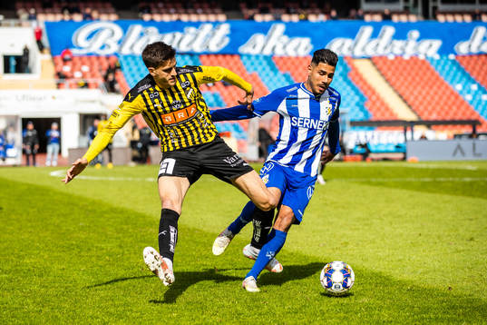 Häckens Alexander Jeremejeff  och IFK Göteborgs Hosam