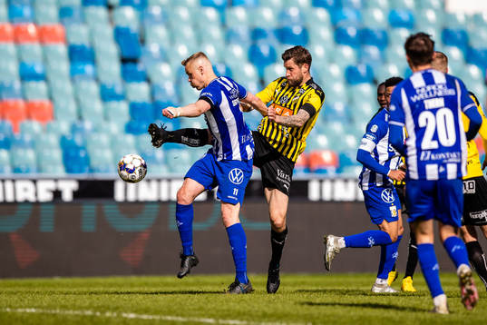 IFK Göteborgs Kolbeinn Sigthorsson och Häckens Joona