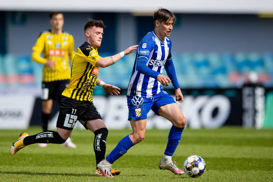 Häckens Tobias Heintz  och IFK Göteborgs Simon Thern