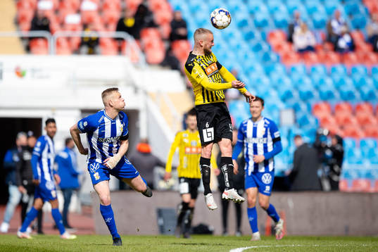 IFK Göteborgs Kolbeinn Sigthorsson och Häckens Alexander
