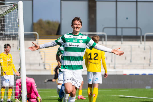 Västerås Gustaf Lagerbielke jublar