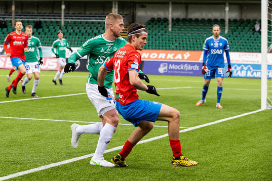 Brages Mattias Liljestrand och Helsingborgs Wilhelm Loeper