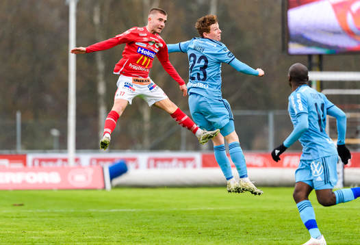 Degerfors Anton Kralj och Djurgårdens Aslak Witry