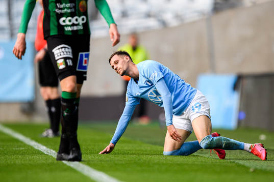 Malmö FFs Veljko Birmancevic deppar