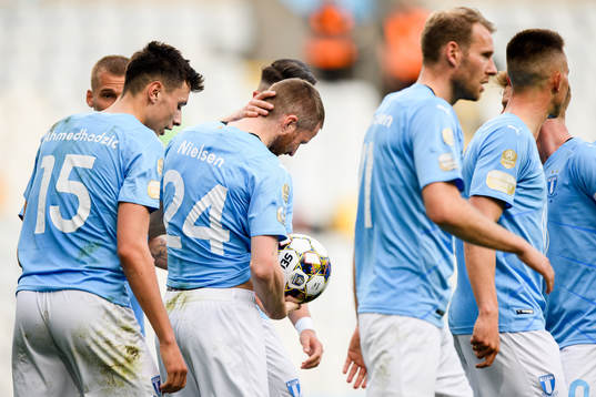 Malmö FFs Lasse Nielsen jublar