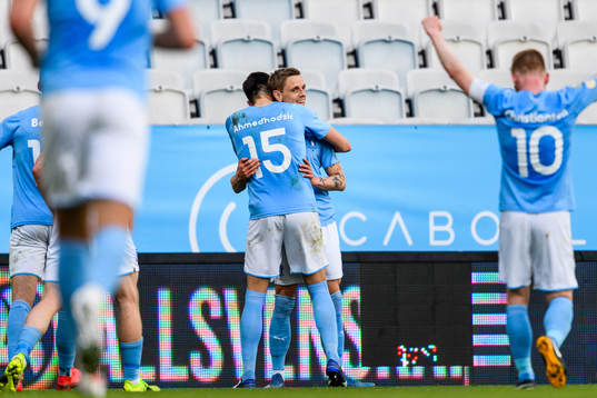 Malmö FFs Anel Ahmedhodzic kramar om Sören Rieks som