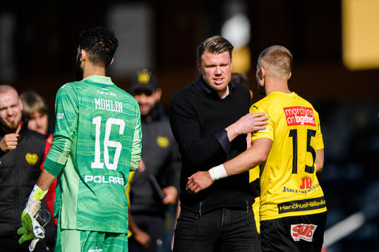 Mjällbys tränare Christian Järdler och Ivan Kricak