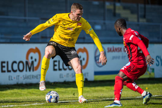 Mjällbys Jacob Bergström och Östersunds Frank Arhin