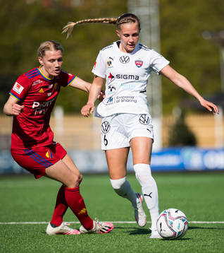 Djurgårdens Sara Olai och Rosengårds Ria Noora Minerva