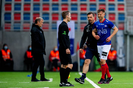 Ivan Näsberg of Vålerenga with an injury