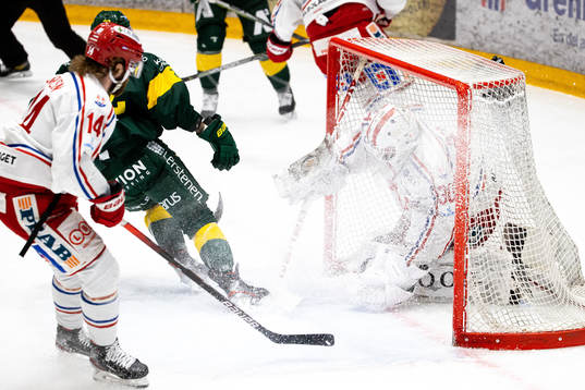 under ishockeymatchen i kvalet till SHL mellan Björklöven
