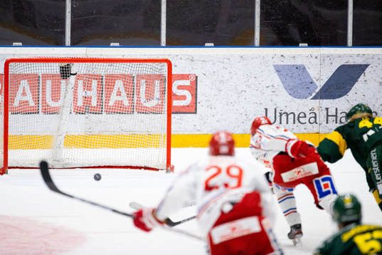 Björklövens kasse utan målvakt