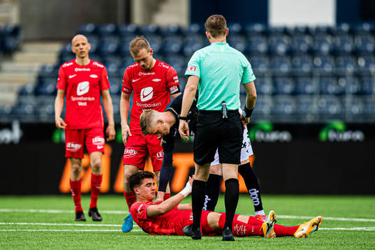 Filip Møller Delaveris of Brann in pain