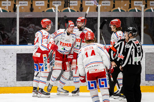 Timrås Jens Lööke jublar