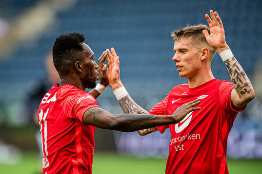 Karamoko Daouda Bamba of Brann celebrates with Robert