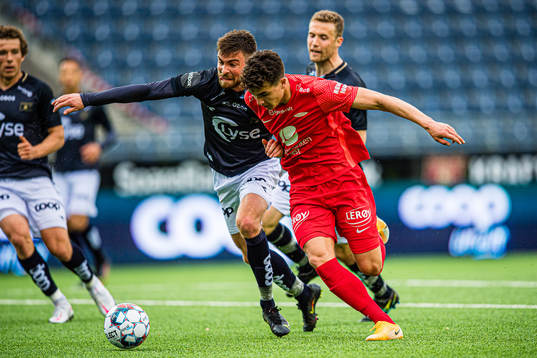 Sondre Flem Bjørshol of Viking and Filip Møller Delaveris