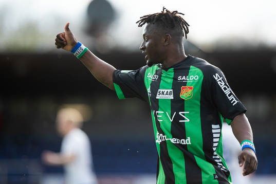GAIS Michael Kargbo gör tummen upp