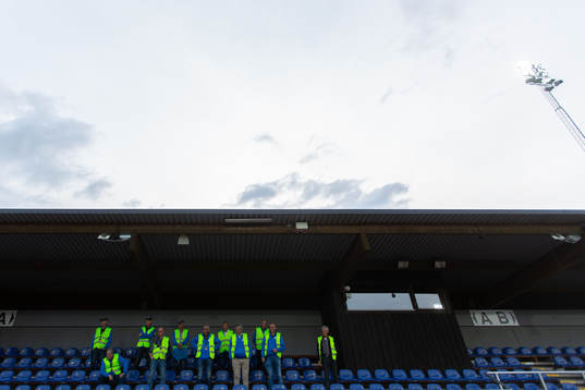 Åskådare på läktaren