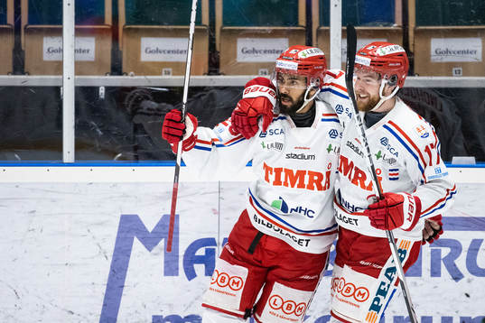Timrås Jeremy Boyce-Rotevall jublar