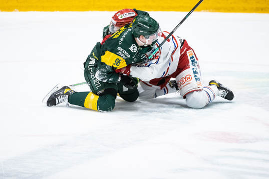 Björklövens Pontus Andreasson och Timrås Filip Westerlund
