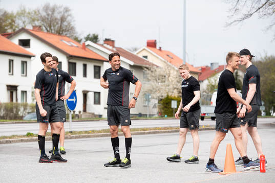 Joel Lundqvist, Nicklas Lasu mfl