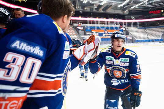 Växjös Pontus Holmberg jublar