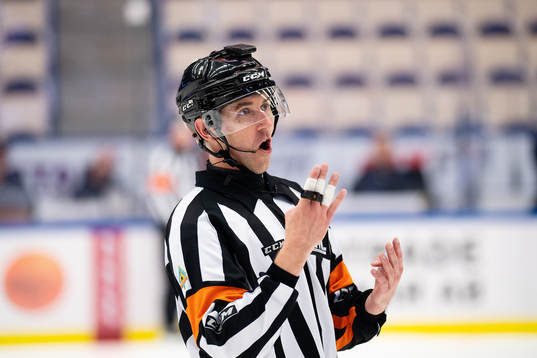 domare Jonas Åström