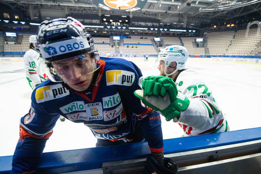 Växjös Pontus Holmberg och Rögles Daniel Zaar