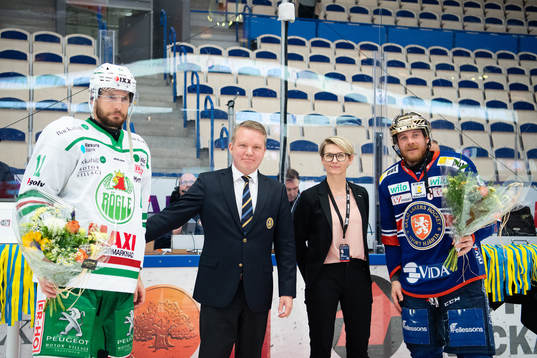 Rögles Mattias Sjögren och Växjös Erik Josefsson med