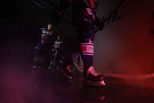 Växjö-spelare gör entré till final fem i SHL mellan