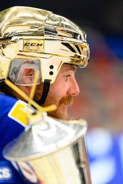 Växjös Erik Josefsson med Le Mat pokalen