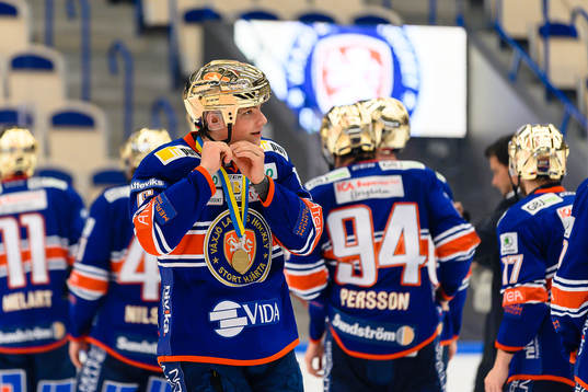 Växjös Victor Stjernborg jublar