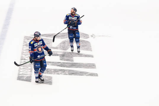 Växjös Joel Persson och Richard Gynge deppar