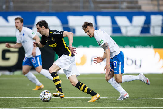 s Jetmir Haliti och IFK Norrköpings Henrik Castegren