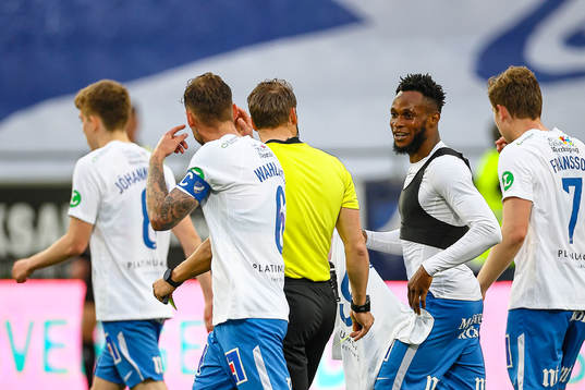 IFK Norrköpings Samuel Adegbenro jublar