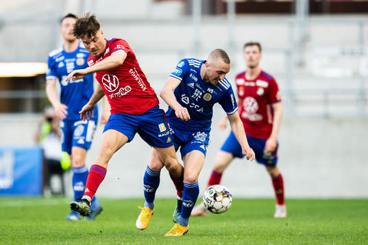 Östers Tatu Varmanen och Sundsvalls Dennis Olsson